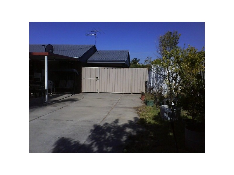 35 Millgrove Avenue, Cooloongup WA 6168