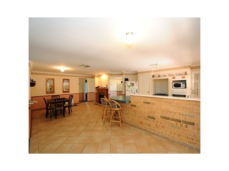 46 La Manche Avenue, Port Kennedy WA 6172