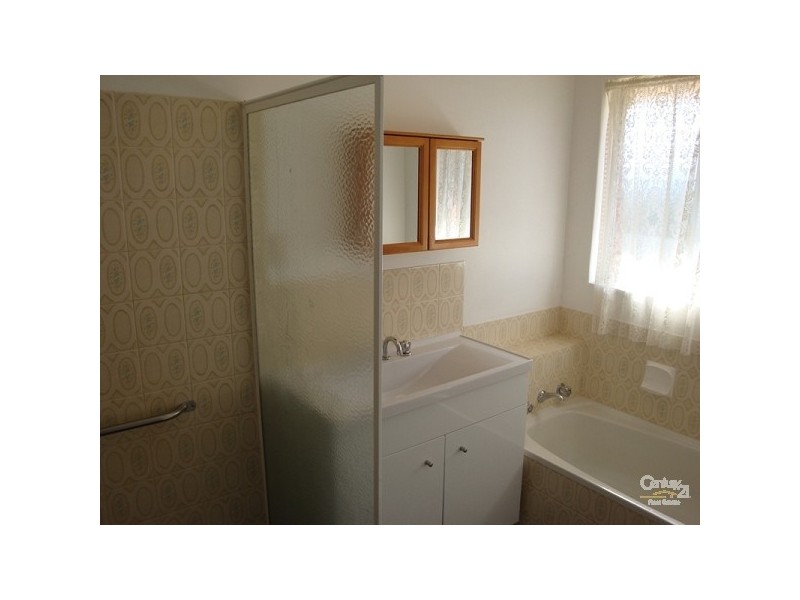 30 Arkwell Avenue, Rockingham WA 6168