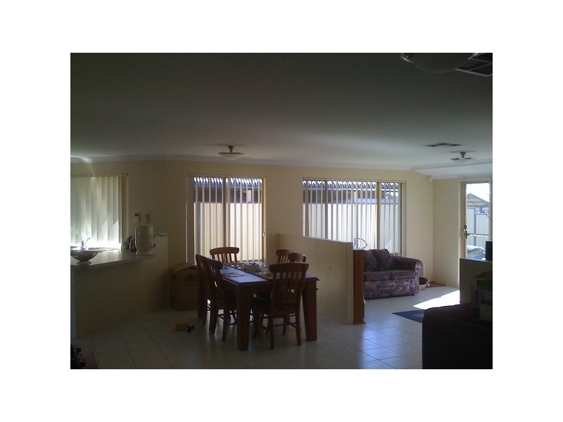 5 Araluen Crescent, Bertram WA 6167