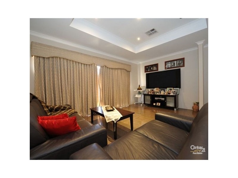 78 Fisher Street, Rockingham WA 6168