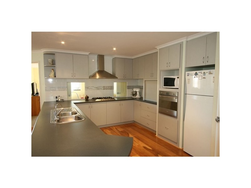 61 Tranby Drive, Baldivis WA 6171