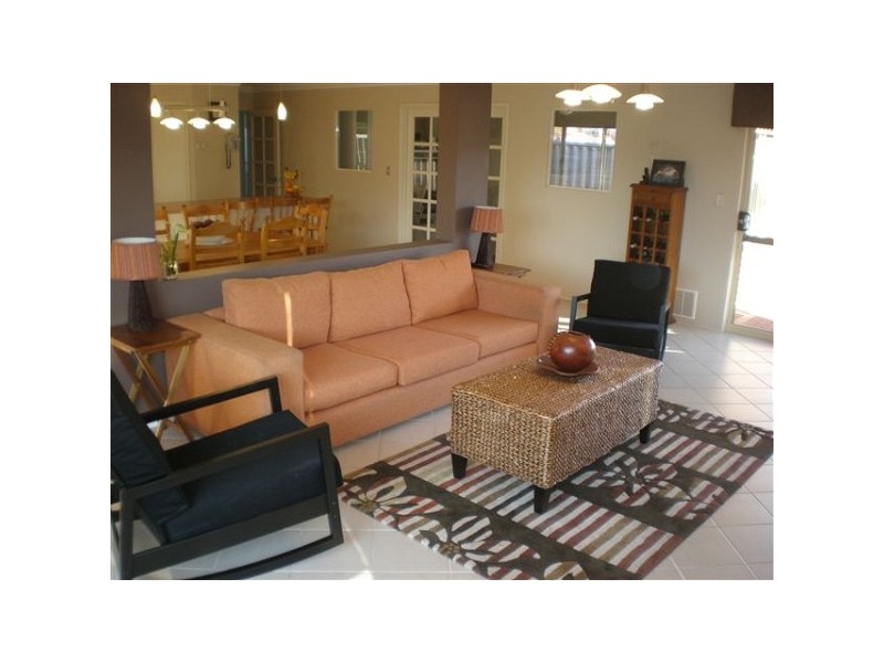 52 Hennessy Way, Rockingham WA 6168