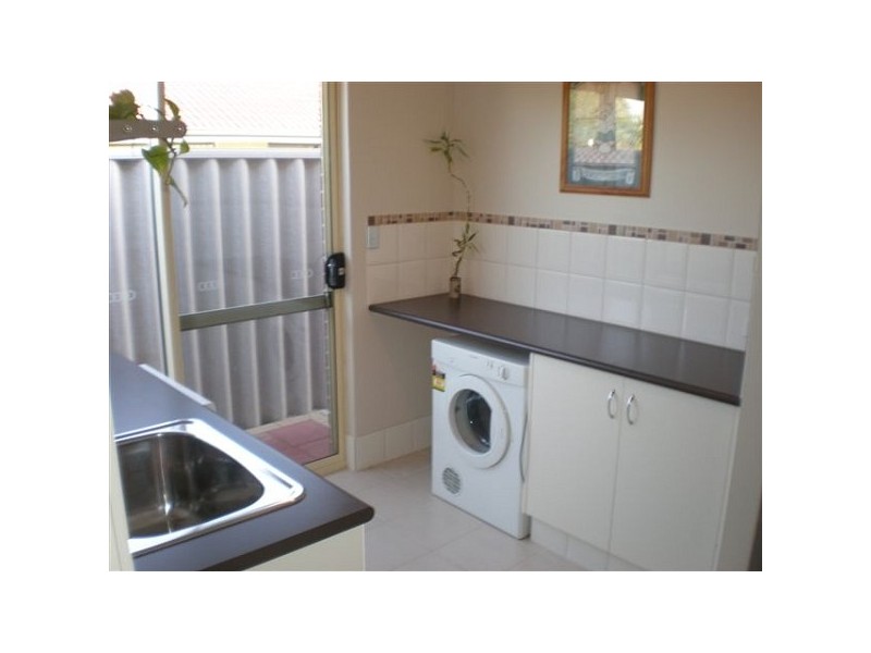 52 Hennessy Way, Rockingham WA 6168