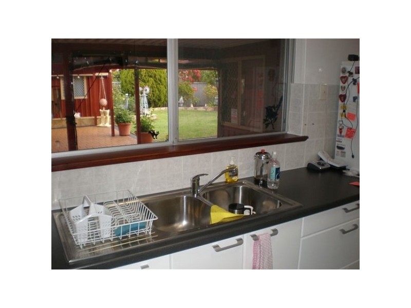 18 Kenton Way, Rockingham WA 6168