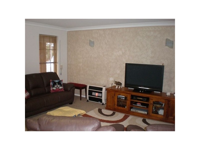 18 Kenton Way, Rockingham WA 6168