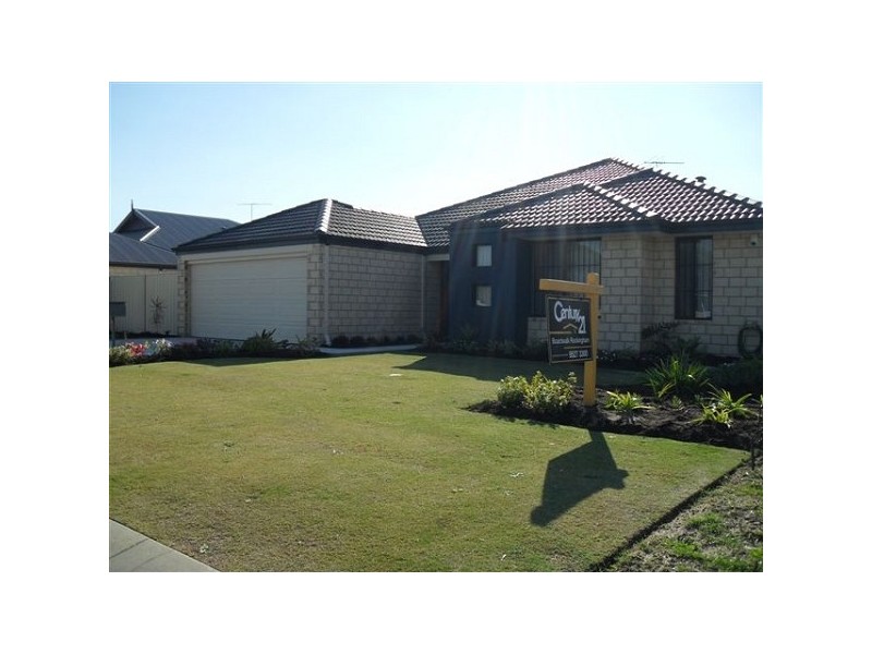 100 Rae Road, Shoalwater WA 6169
