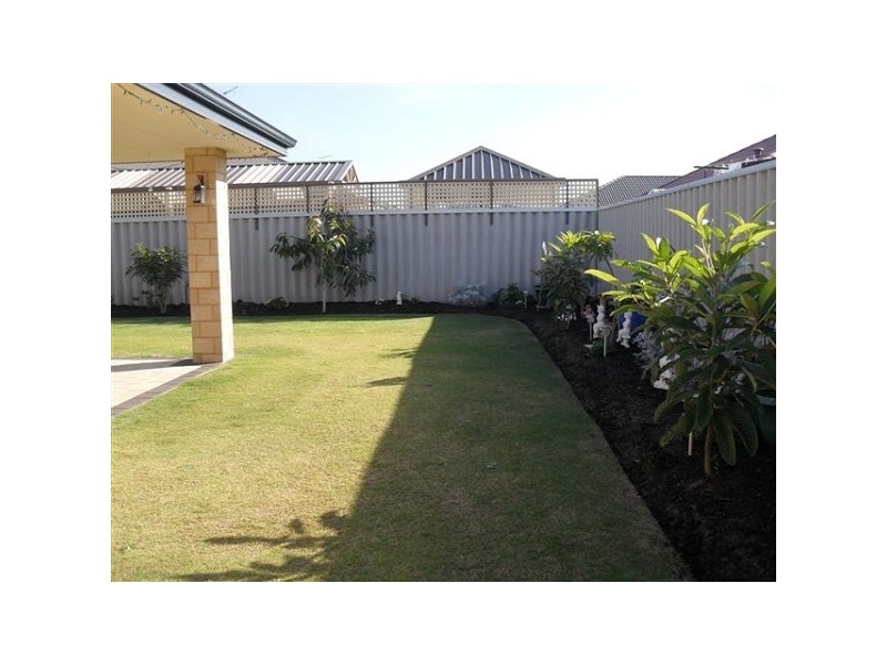 100 Rae Road, Shoalwater WA 6169