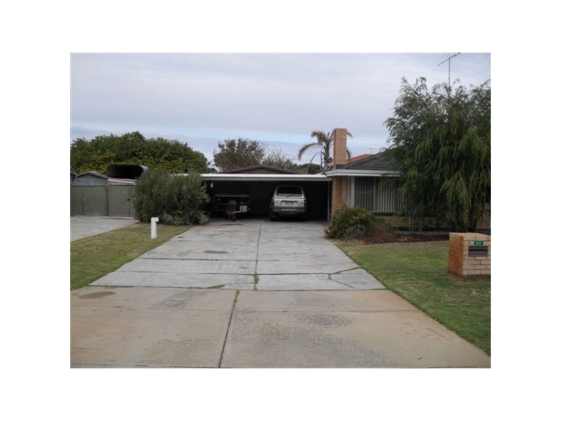 37 Griggs Way, Rockingham WA 6168