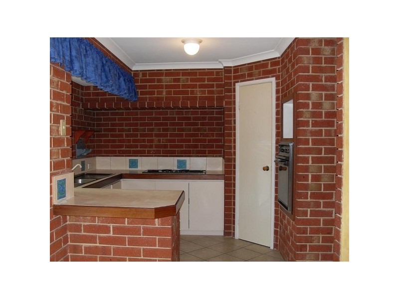 6 Bondi Crescent, Warnbro WA 6169