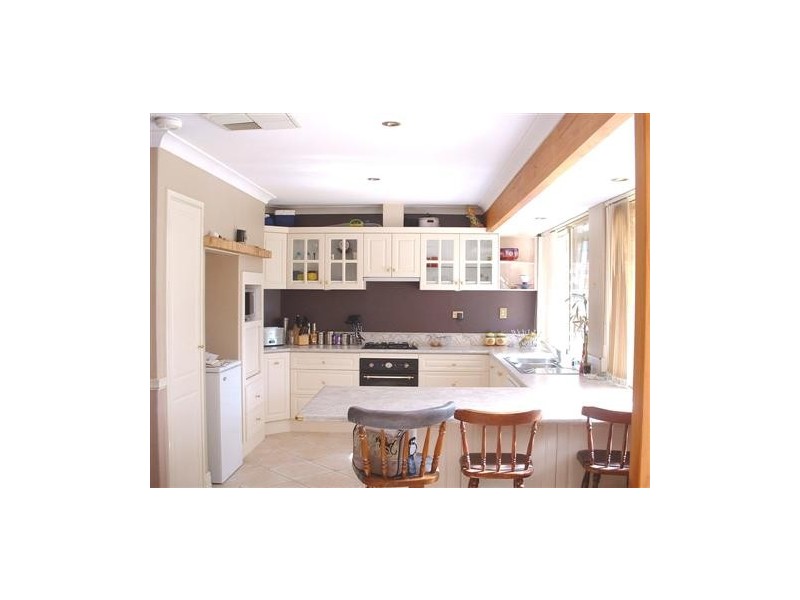 69 Donald Drive, Safety Bay WA 6169