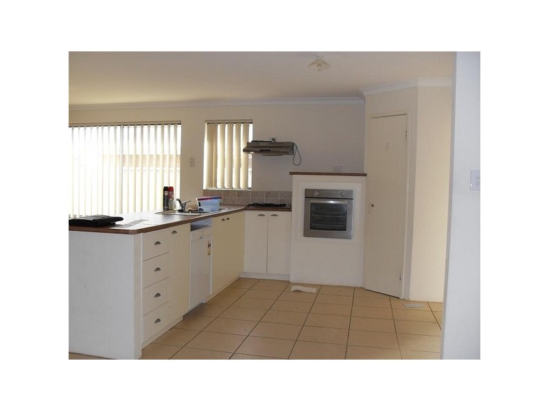 61 Toledo Circuit, Port Kennedy WA 6172