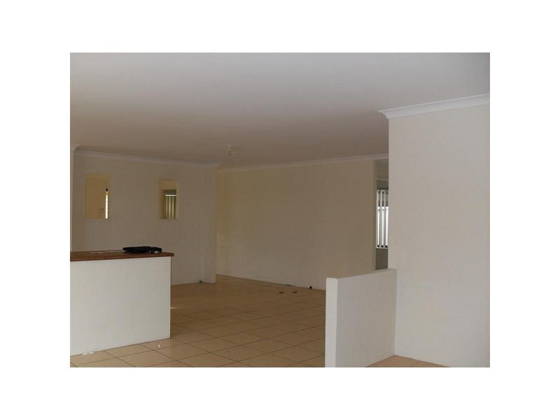 61 Toledo Circuit, Port Kennedy WA 6172