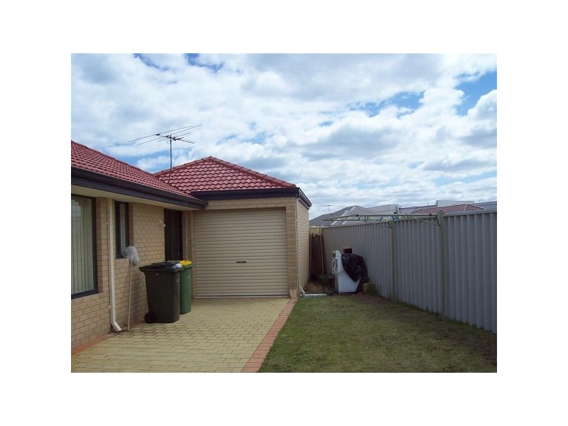 7 Epsilon Drive, Rockingham WA 6168
