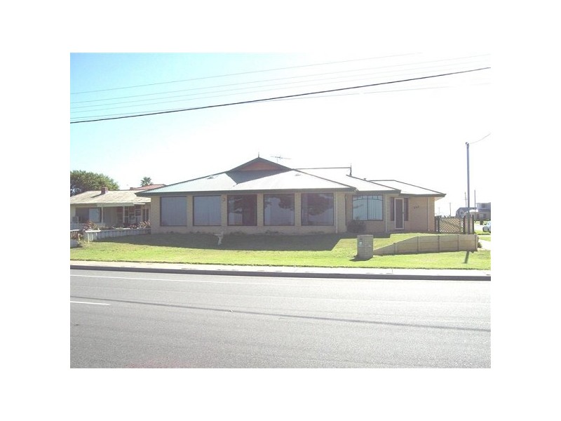 266 Safety Bay Road, Safety Bay WA 6169