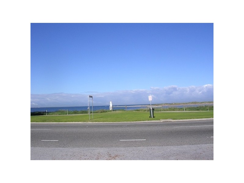 266 Safety Bay Road, Safety Bay WA 6169