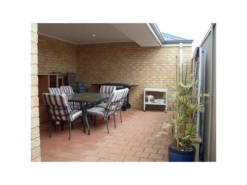 55 Mosedale Loop, Waikiki WA 6169