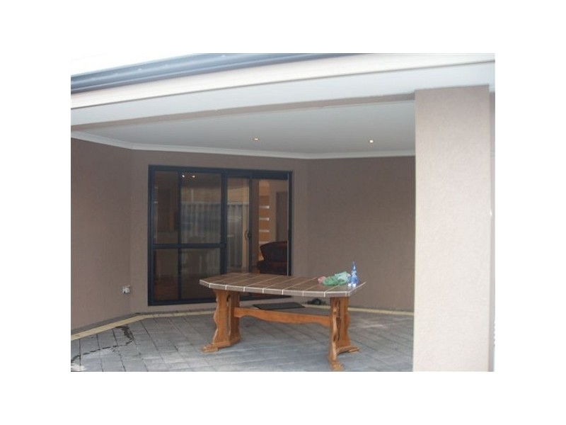 9 Elektra Terrace, Shoalwater WA 6169