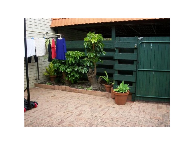 24/13 Merope Close, Rockingham WA 6168