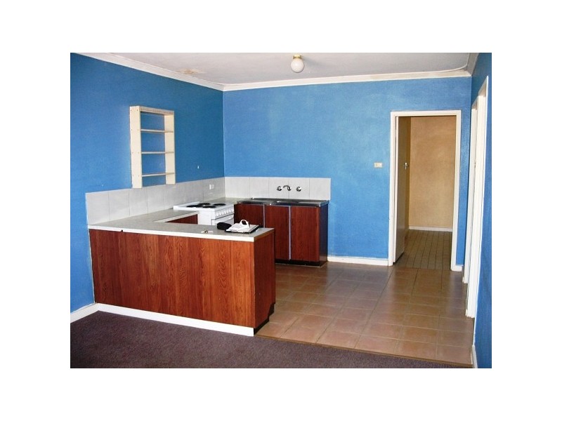 1/4 Afon Street, Shoalwater WA 6169