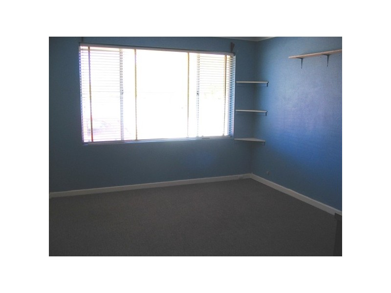 1/4 Afon Street, Shoalwater WA 6169