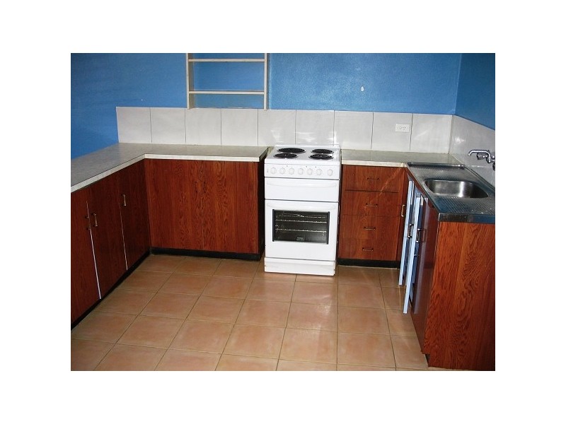 1/4 Afon Street, Shoalwater WA 6169