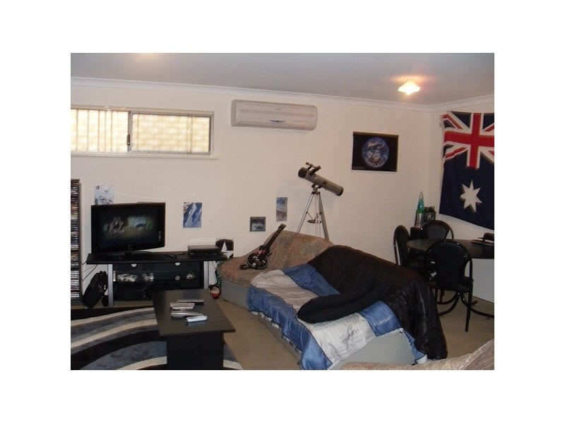2/66 Parkin Street, Rockingham WA 6168