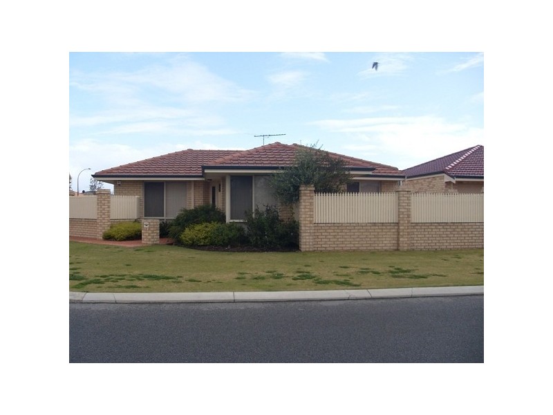 7 LaGuardia Loop, Port Kennedy WA 6172