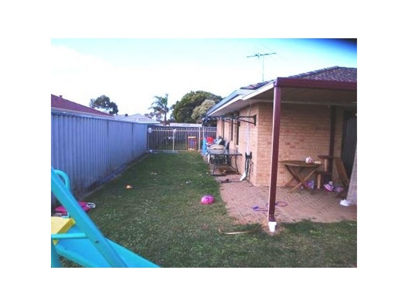 1 Caryota Court, Warnbro WA 6169