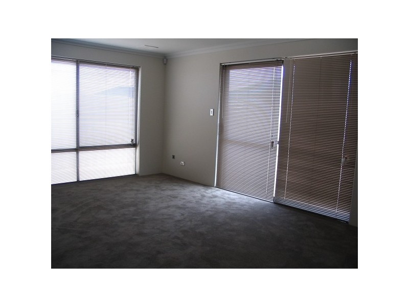 91 Hawker Street, Shoalwater WA 6169