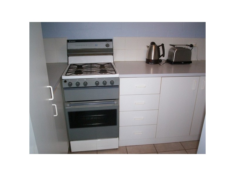 5/9 Kent Street, Rockingham WA 6168