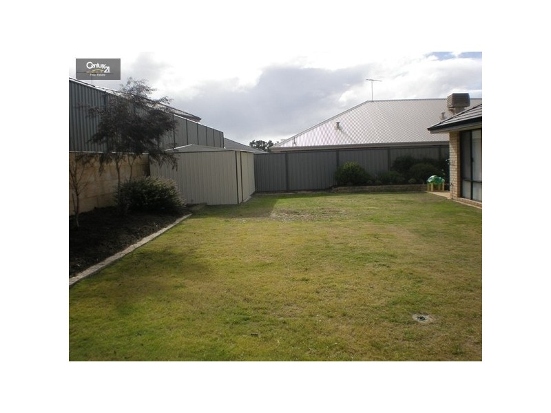 18 Kootingal Bend, Baldivis WA 6171