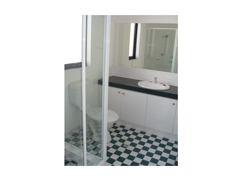 2/101 Rockingham Beach Road, Rockingham WA 6168