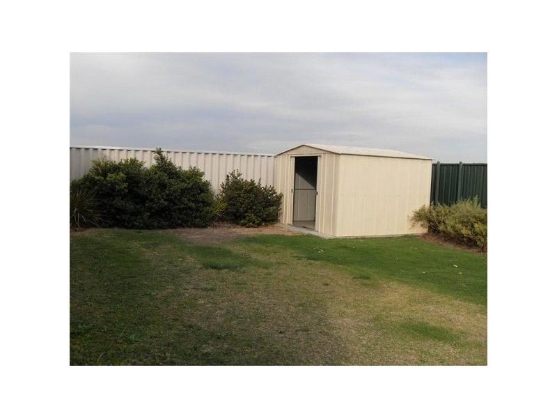 61 Toledo Circuit, Port Kennedy WA 6172