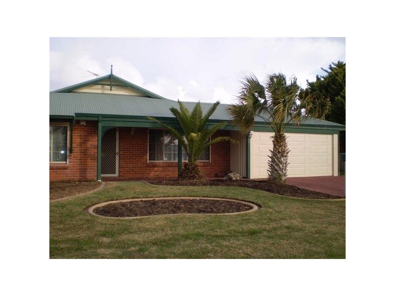 5 Grand Ocean Boulevard, Port Kennedy WA 6172