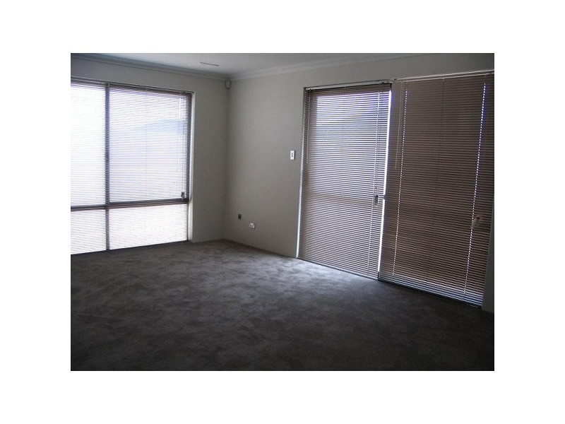 91 Hawker Street, Rockingham WA 6168