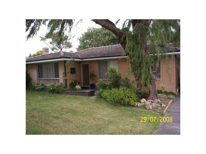 25 Biscayne Street, Safety Bay WA 6169
