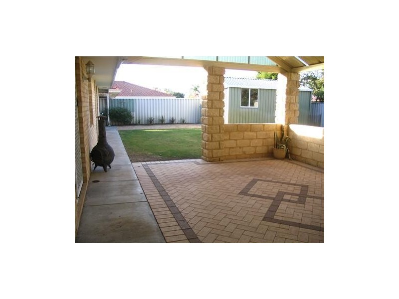 17 McGuire Mews, Rockingham WA 6168