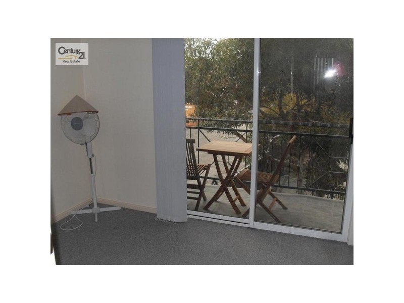 1/52 Kent Street, Rockingham WA 6168