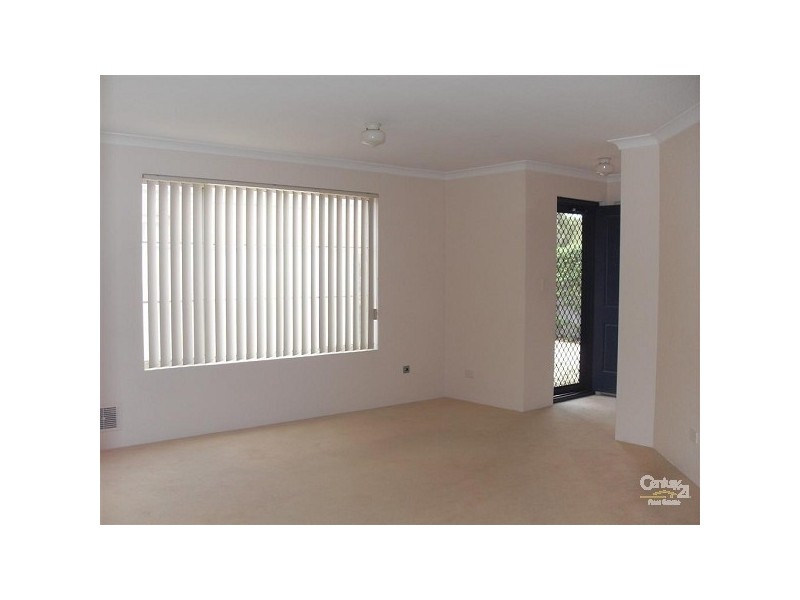 2/116 Lewington Street, Rockingham WA 6168