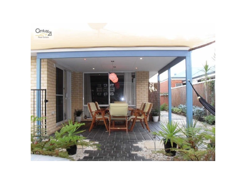 15 Grado Lane, Port Kennedy WA 6172