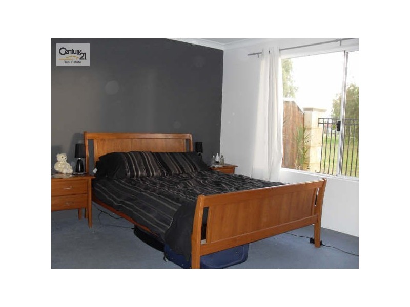 15 Grado Lane, Port Kennedy WA 6172