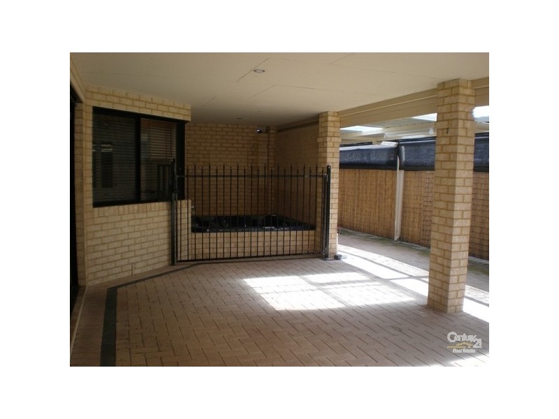 12 Eiffel Crescent, Port Kennedy WA 6172