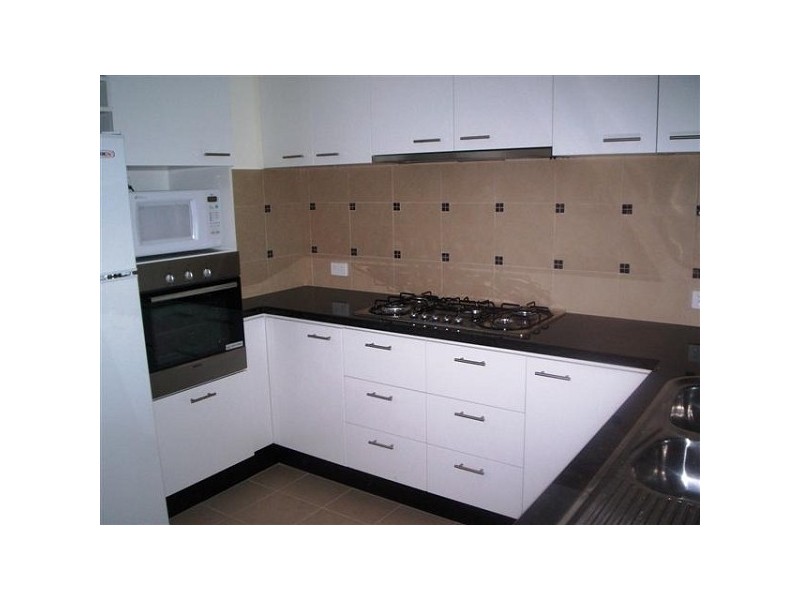 12/17 Rockingham Beach Road, Rockingham WA 6168