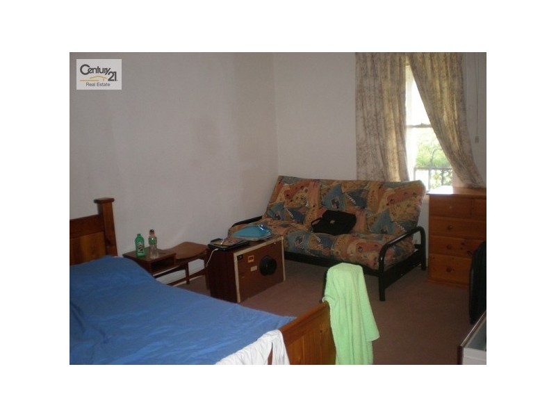 11 Fisher Street, Rockingham WA 6168