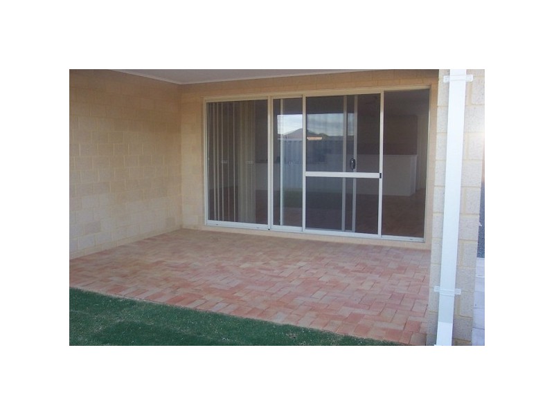 4 Elixir Way, Shoalwater WA 6169