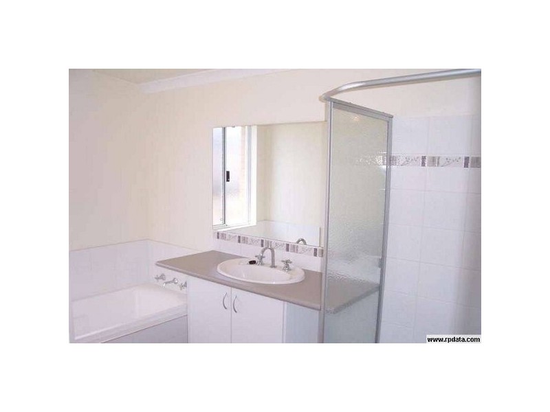 2 Torquay Way, Secret Harbour WA 6173