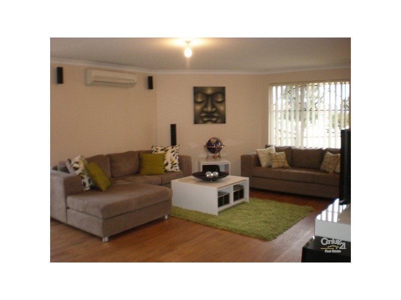 49 Ritchie Drive, Rockingham WA 6168