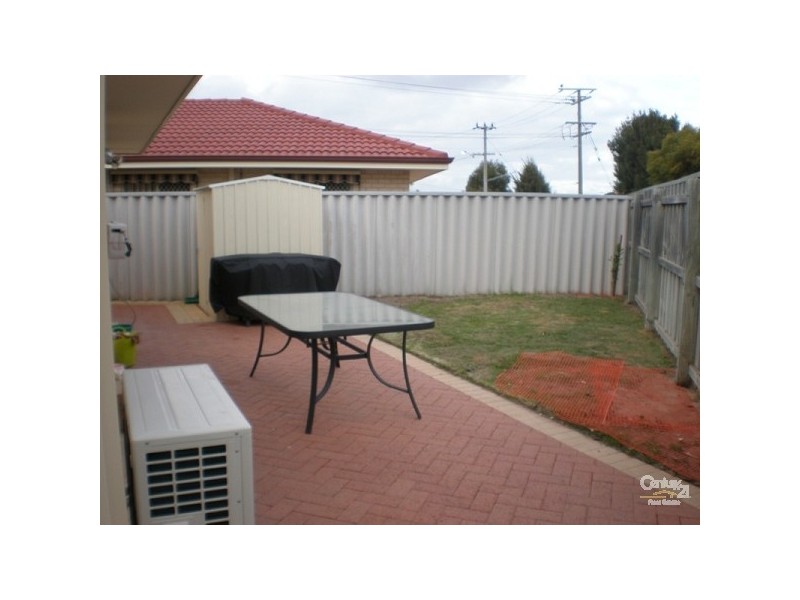 49 Ritchie Drive, Rockingham WA 6168