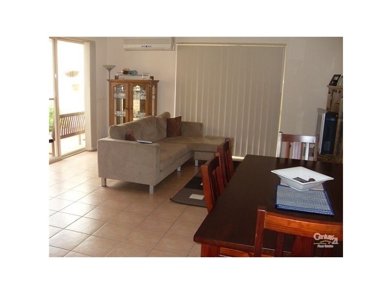 75 Montoro Drive, Port Kennedy WA 6172